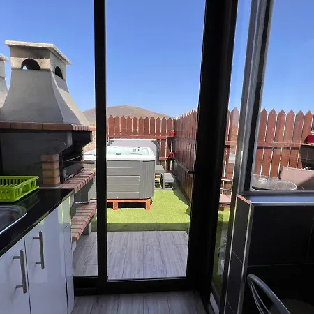Apartamento Estudio Agradable, Con Jacuzzi, Terraza Y Barbacoa, Totalmente Independiente Corralejo